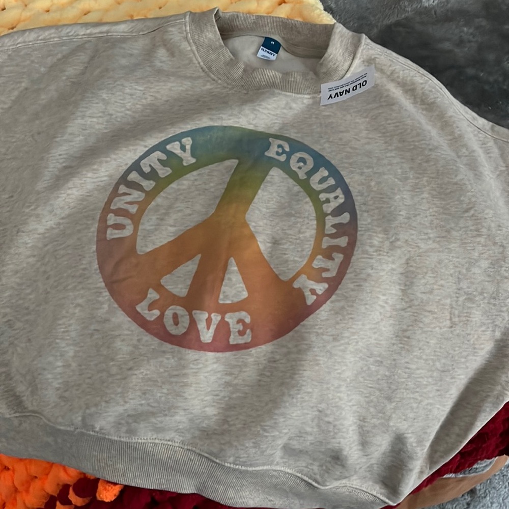 Old Navy cropped hoodie